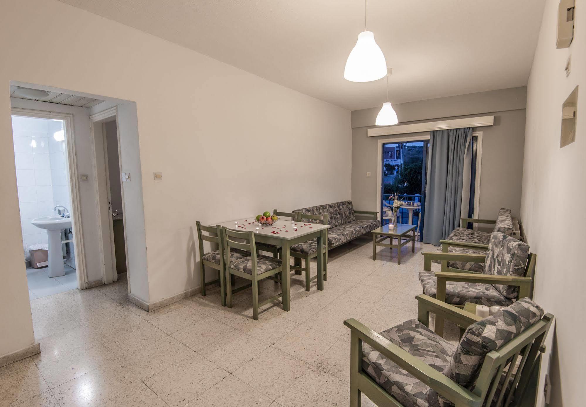 Cordelia Hotel Apartments Ayía Nápa Extérieur photo