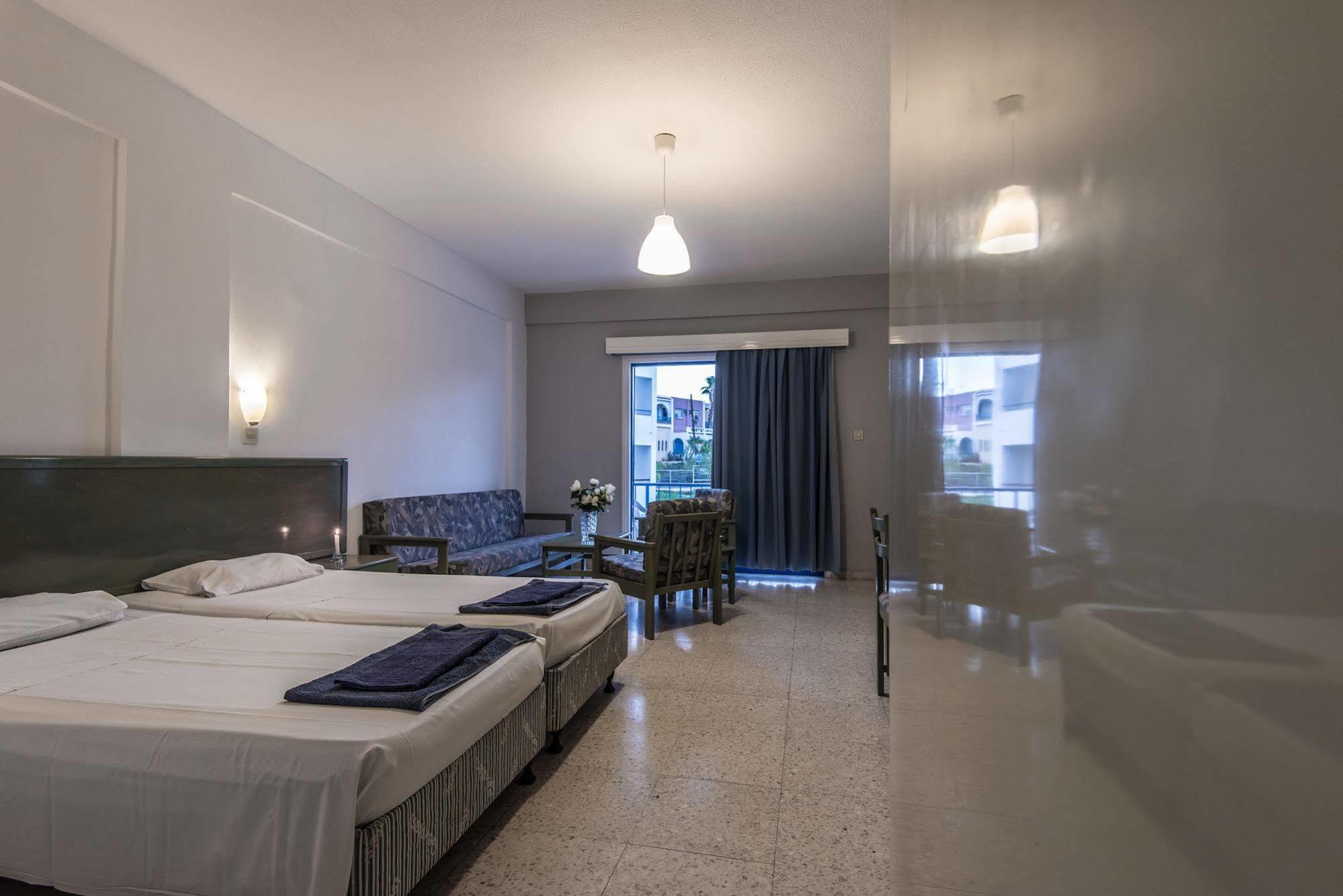 Cordelia Hotel Apartments Ayía Nápa Extérieur photo