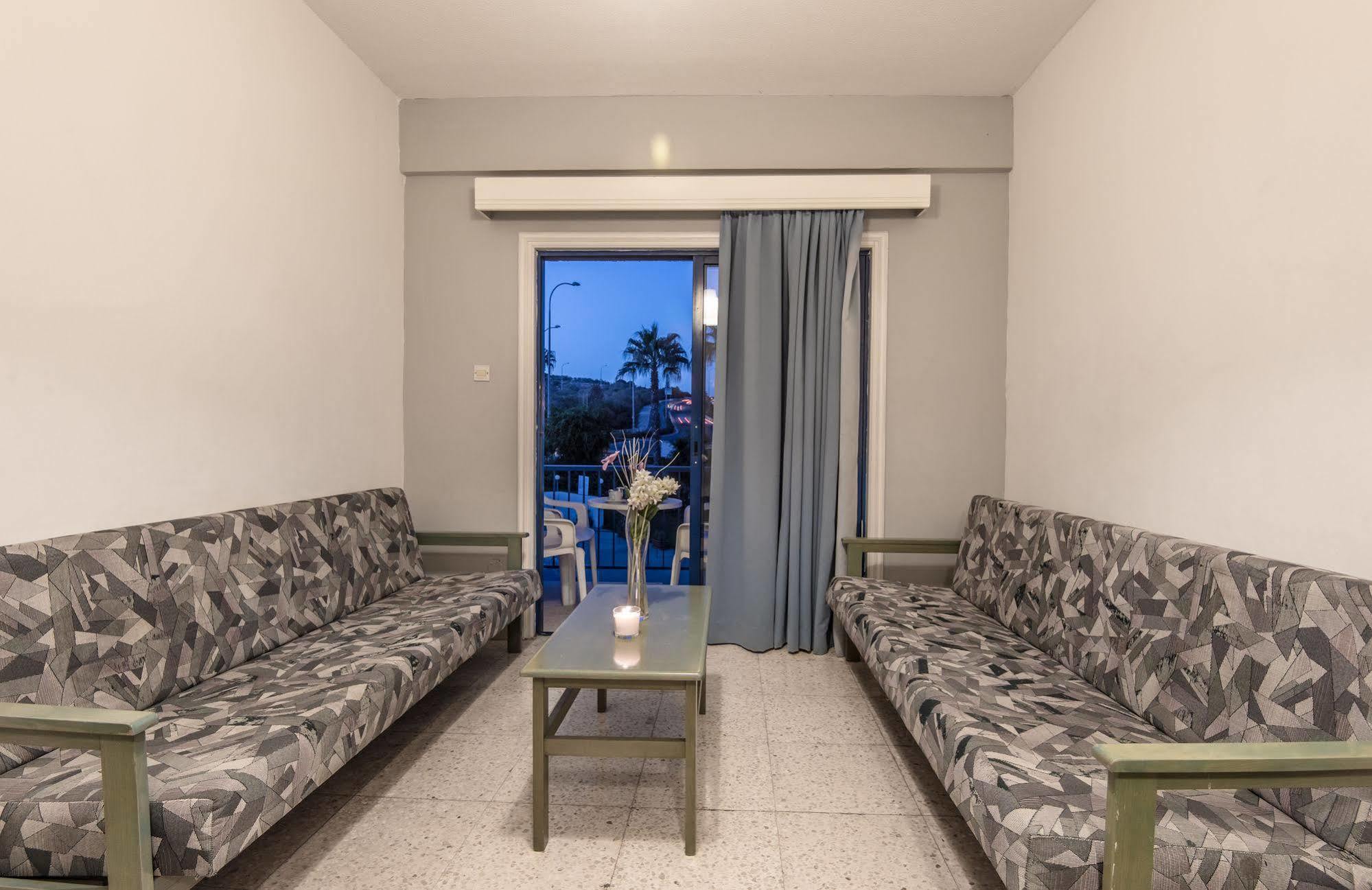 Cordelia Hotel Apartments Ayía Nápa Extérieur photo