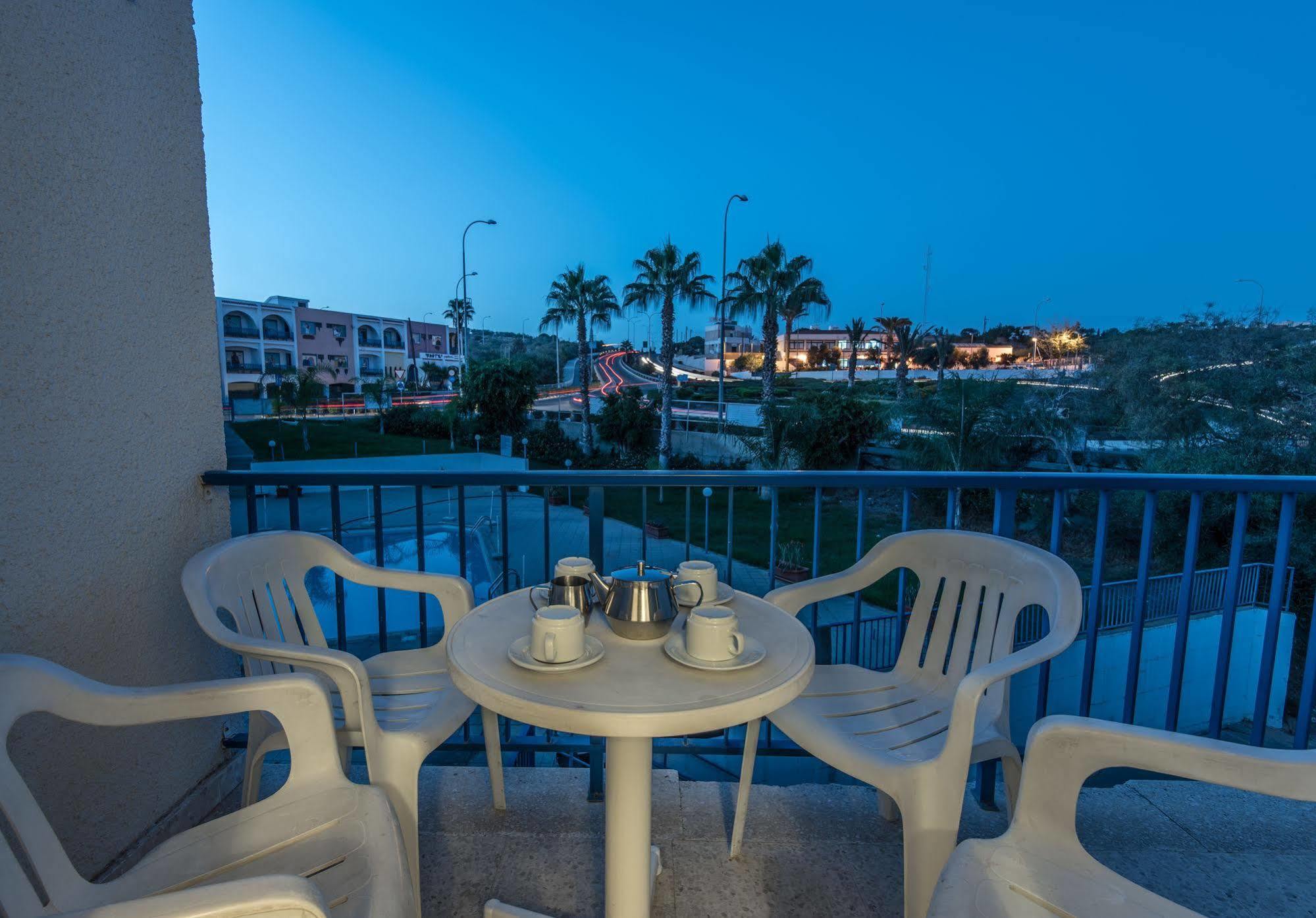 Cordelia Hotel Apartments Ayía Nápa Extérieur photo